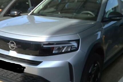 Opel Frontera 24.813 km 17.880 &euro; Rüsselsheim 65428
