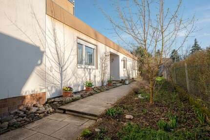 Haus Mainz / Weisenau Weisenau - 9 Zimmer, 263 m&sup2;, 595.000&euro; | Angebot:25501844