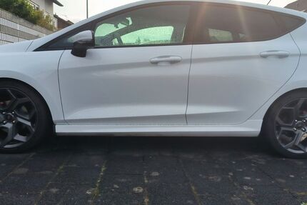 Ford Fiesta 44.500 km 20.900 &euro; Babenhausen 64832
