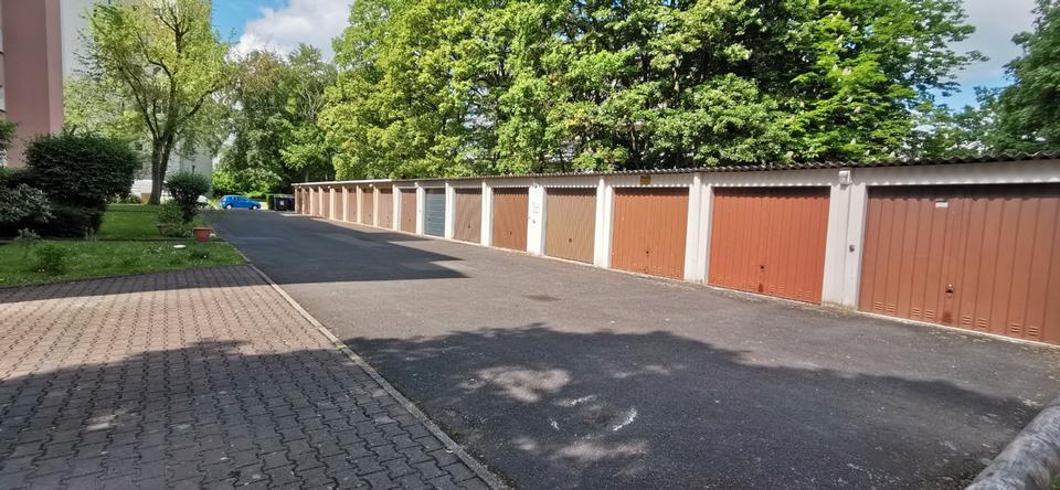 Hochparterre Neu-Isenburg Isenburg - 4 Zimmer, 102 m&sup2;, 1.100&euro; | Angebot:26601844
