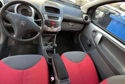 Peugeot 107 180.000 km 1.900 &euro; Büttelborn 64572