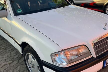 Mercedes-Benz C 180 160.000 km 2.000 &euro; Seeheim Malchen 64342