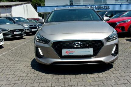 Hyundai i30 110.000 km 14.900 &euro; Mühltal 64367