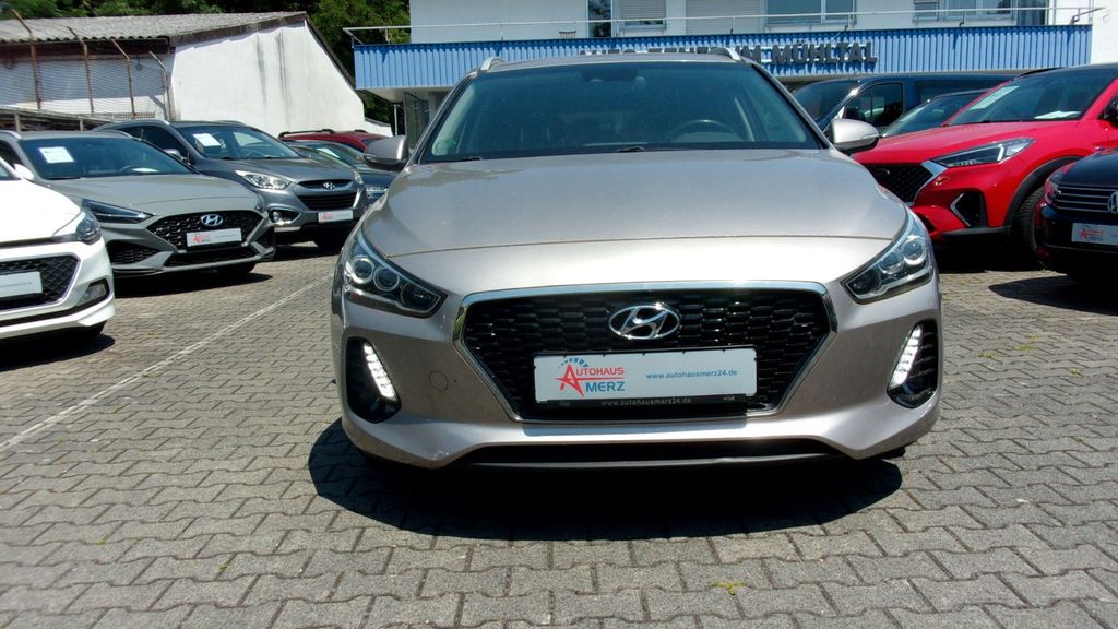 Hyundai i30 110.000 km 14.900 &euro; Mühltal 64367