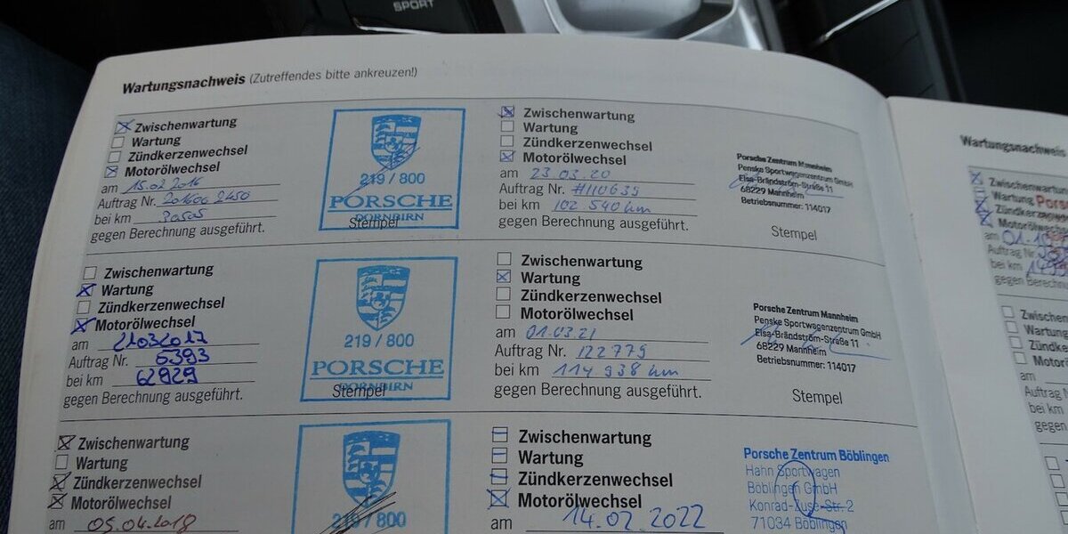 Porsche Panamera 4 GTS Bi-Xenon, Klappe, Luft, PDK, Chrono 184.608 km 27.890 &euro; Rodgau 63110