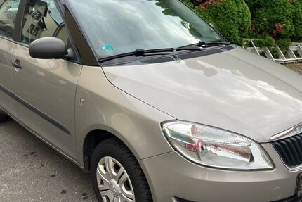 Skoda Fabia 125.000 km 5.500 € Frankfurt am Main 65934