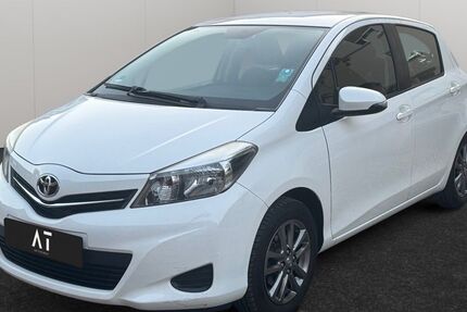 Toyota Yaris 124.609 km 5.990 &euro; Frankfurt am Main 65933