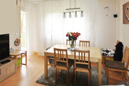 Frankfurt-Eschersheim: Charmante 3-Zimmer-Wohnung mit Balkon und Garage (optional!) 3 zimmer