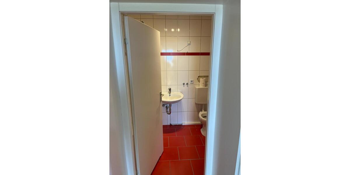 Etagenwohnung Hochheim am Main - 2 Zimmer, 61 m&sup2;, 180.000&euro; | Angebot:27068474