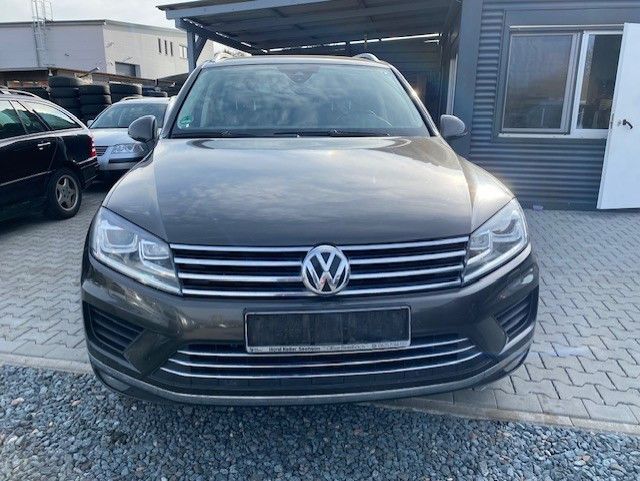 VW Touareg 290.000 km 10.900 &euro; Bickenbach 64404