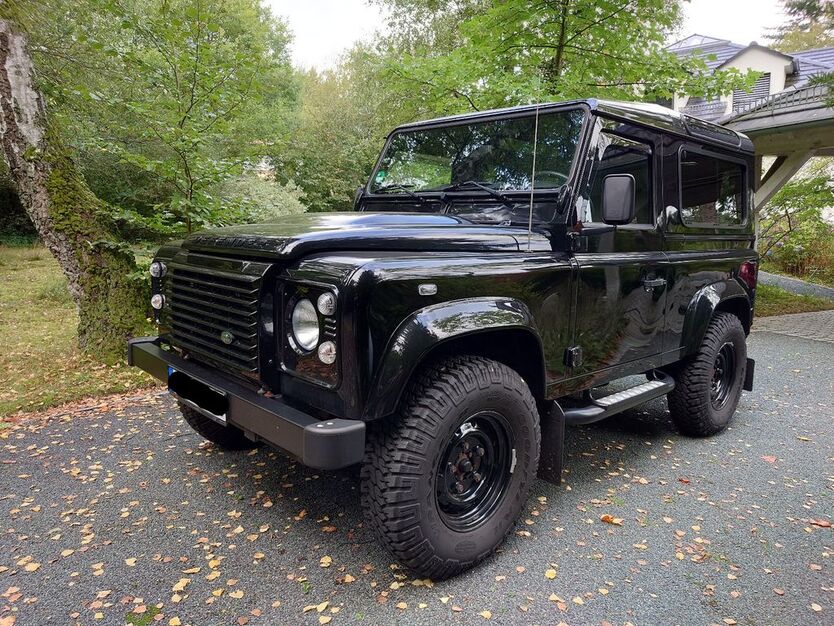 Land Rover Defender 19.000 km 66.000 € Rüsselsheim am Main 65428