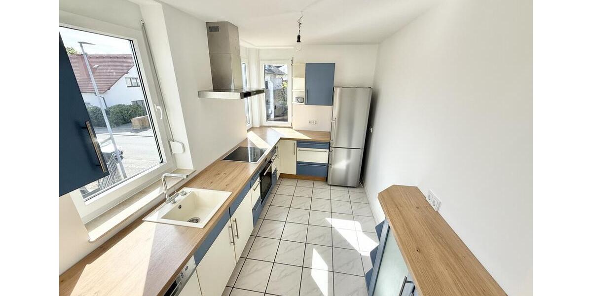 Etagenwohnung Rodgau - 3 Zimmer, 91 m&sup2;, 1.200&euro; | Angebot:26407669