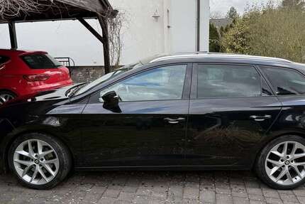 Seat Leon 83.000 km 14.999 &euro; Bensheim 64625