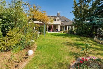 Wie im eigenen Haus! Repräsentative Wohnung mit schönem Garten in Dreieich-Offenthal! - Wohnung Dreieich | Angebot:23277471