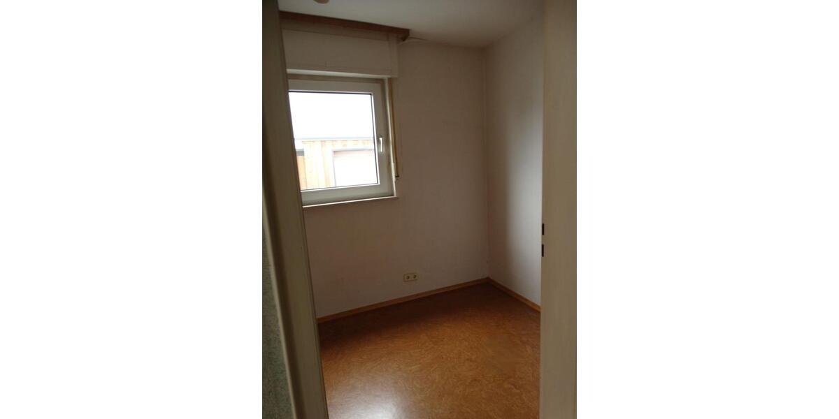 Erdgeschoßwohnung Gernsheim - 4.5 Zimmer, 67 m&sup2;, 225.000&euro; | Angebot:24766466