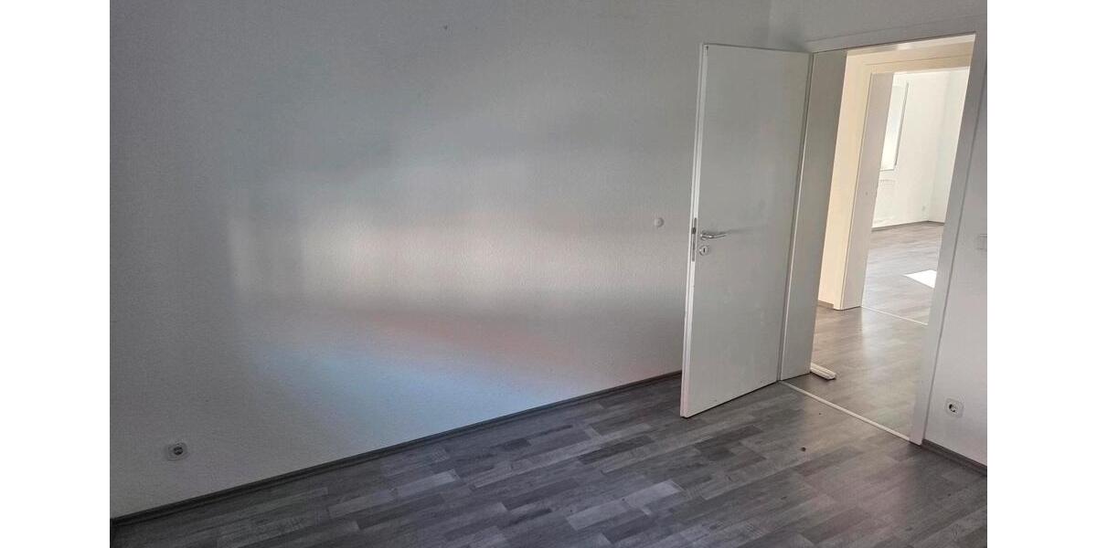 Erdgeschoßwohnung Raunheim - 4 Zimmer, 85 m&sup2;, 1.700&euro; | Angebot:25355622