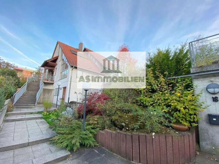 Haus zum Mieten in Rüsselsheim am Main 2.900 € 180 m²