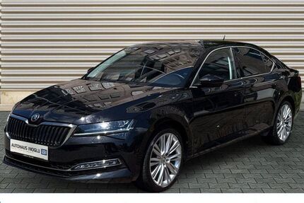 Skoda Superb 79.999 km 28.980 &euro; Rüsselsheim 65428