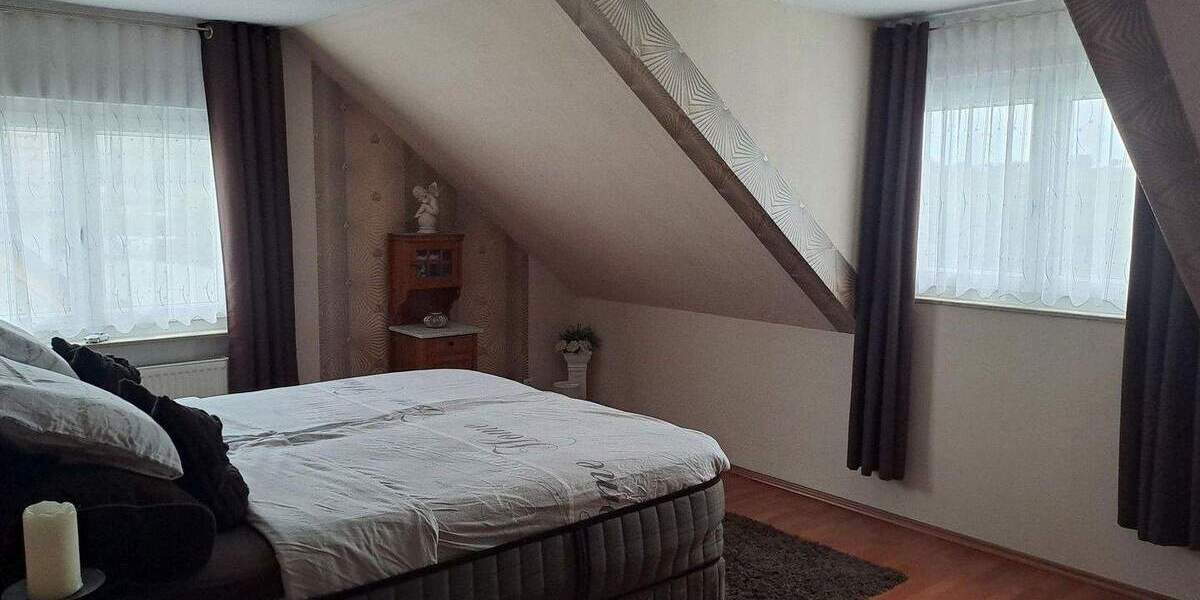 Doppelhaushälfte Nierstein - 8 Zimmer, 211 m&sup2;, 796.000&euro; | Angebot:25279124