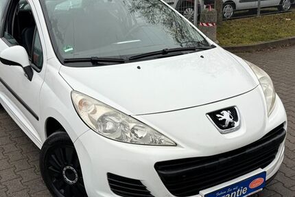 Peugeot 207 124.415 km 2.249 € Offenbach 63071