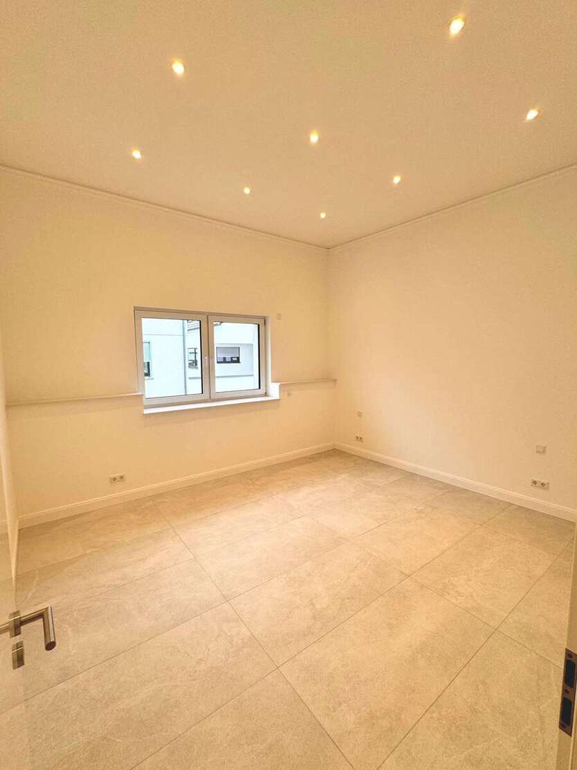 Wohnung zum Mieten in Dreieich 1.200 € 77 m² 3 zimmer