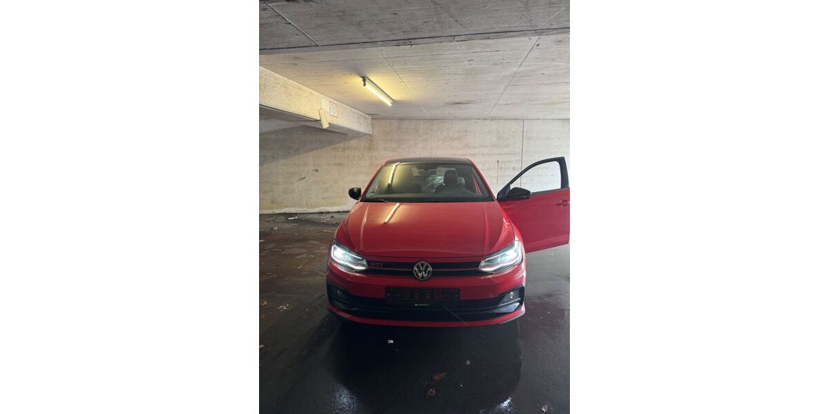 VW Polo 77.800 km 17.000 &euro; Rüsselsheim am Main 65428