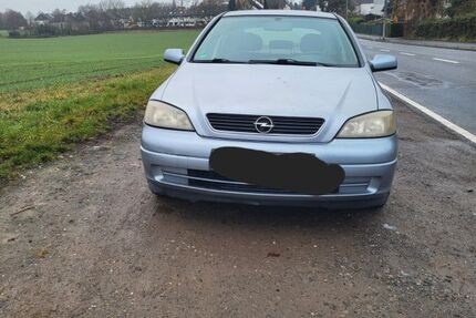 Opel Astra 215.000 km 1.200 &euro; Frankfurt 60437