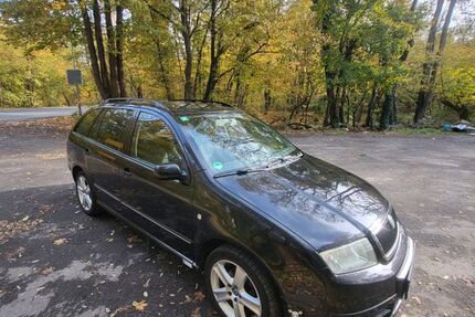 Skoda Fabia 175.998 km 2.800 &euro; Neu-Isenburg 63263