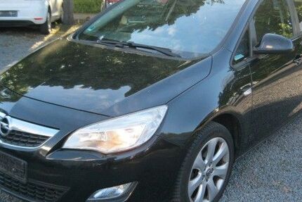 Opel Astra 220.098 km 2.890 &euro; Darmstadt 64293