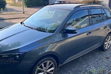 Skoda Fabia 62.000 km 12.000 &euro; Dreieich 63303
