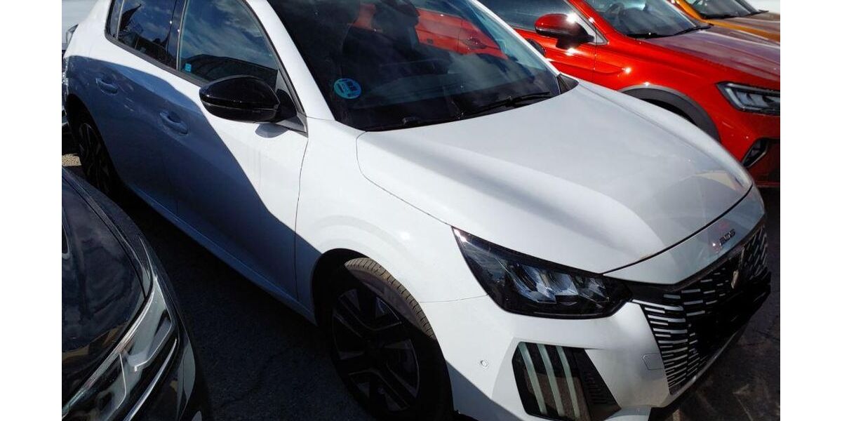 Peugeot 208 14.781 km 19.880 &euro; Rüsselsheim 65428