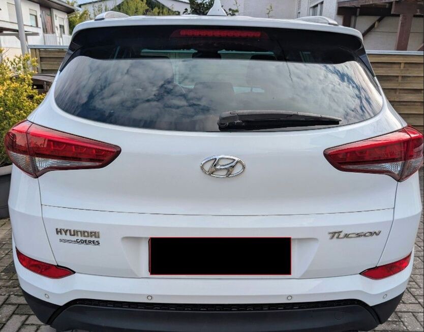 Hyundai TUCSON 84.000 km 15.300 € Weiterstadt 64331