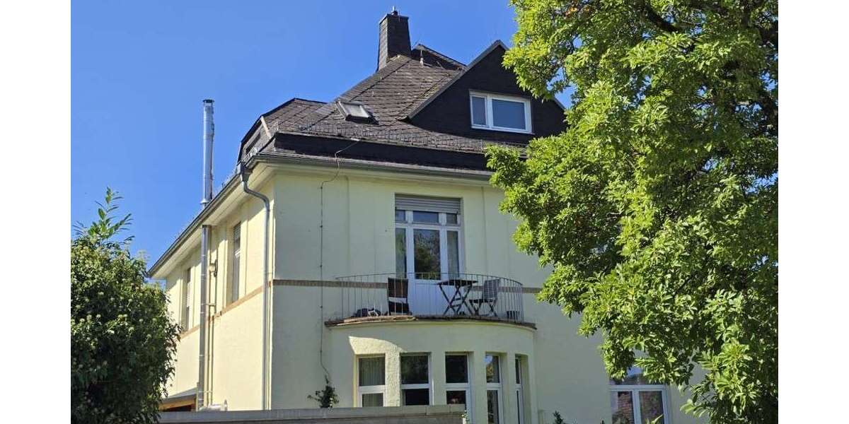 Haus zum Kaufen in Mühltal Traisa 1.300.000 € 300 m² 9 zimmer