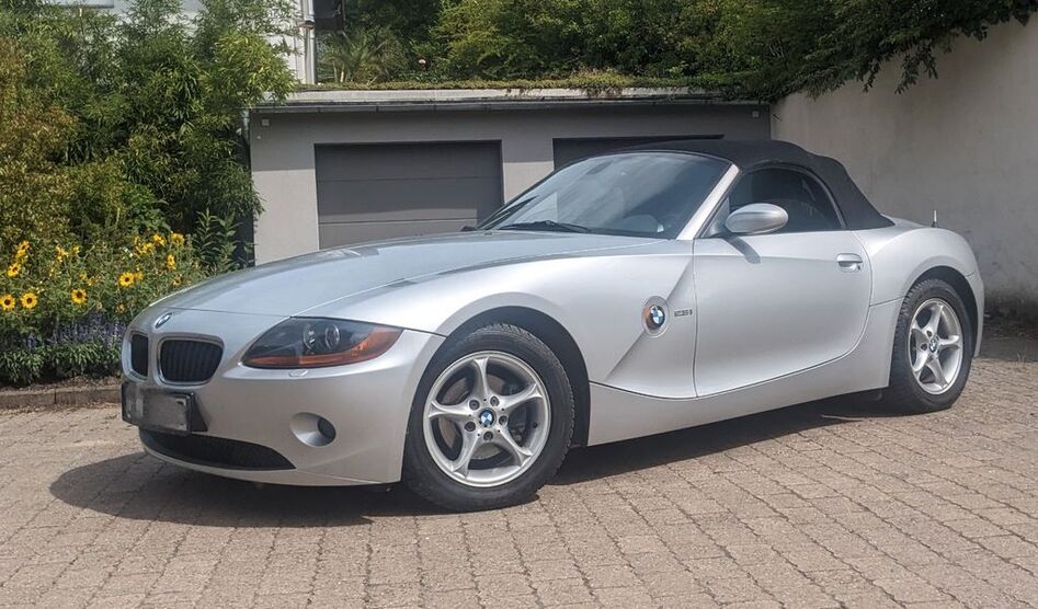 BMW Z4 79.000 km 12.000 € Groß-Umstadt 64823