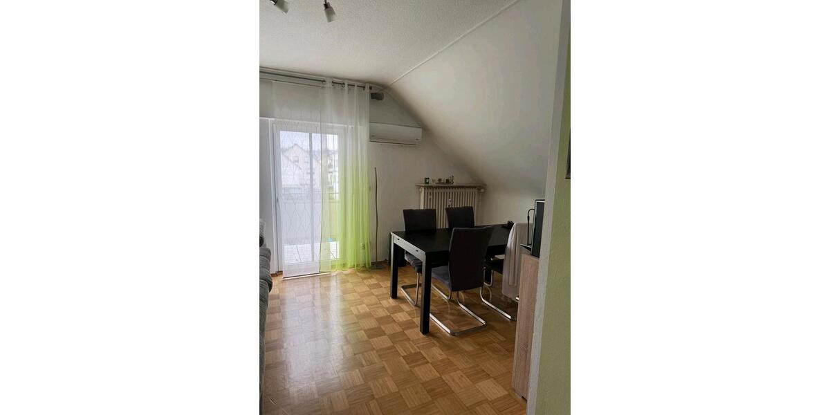 Dachgeschoßwohnung Dietzenbach - 3 Zimmer, 70 m&sup2;, 900&euro; | Angebot:25427556