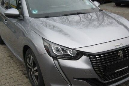 Peugeot 208 31.450 km 14.990 &euro; Darmstadt 64293