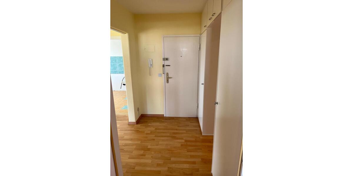 Etagenwohnung Hochheim am Main - 2 Zimmer, 61 m&sup2;, 180.000&euro; | Angebot:27068474