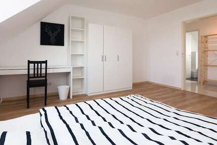 WG-Zimmer in Offenbach am Main 515 € 14 m² zimmer