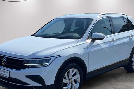 VW Tiguan 89.800 km 23.900 € Mainz 55120