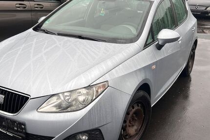 Seat Ibiza 210.000 km 2.222 € Frankfurt 60486