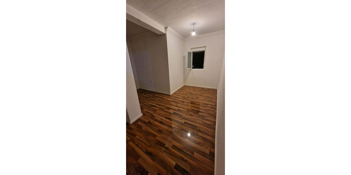 Dachgeschoßwohnung Biblis - 3 Zimmer, 80 m&sup2;, 1.000&euro; | Angebot:26521813