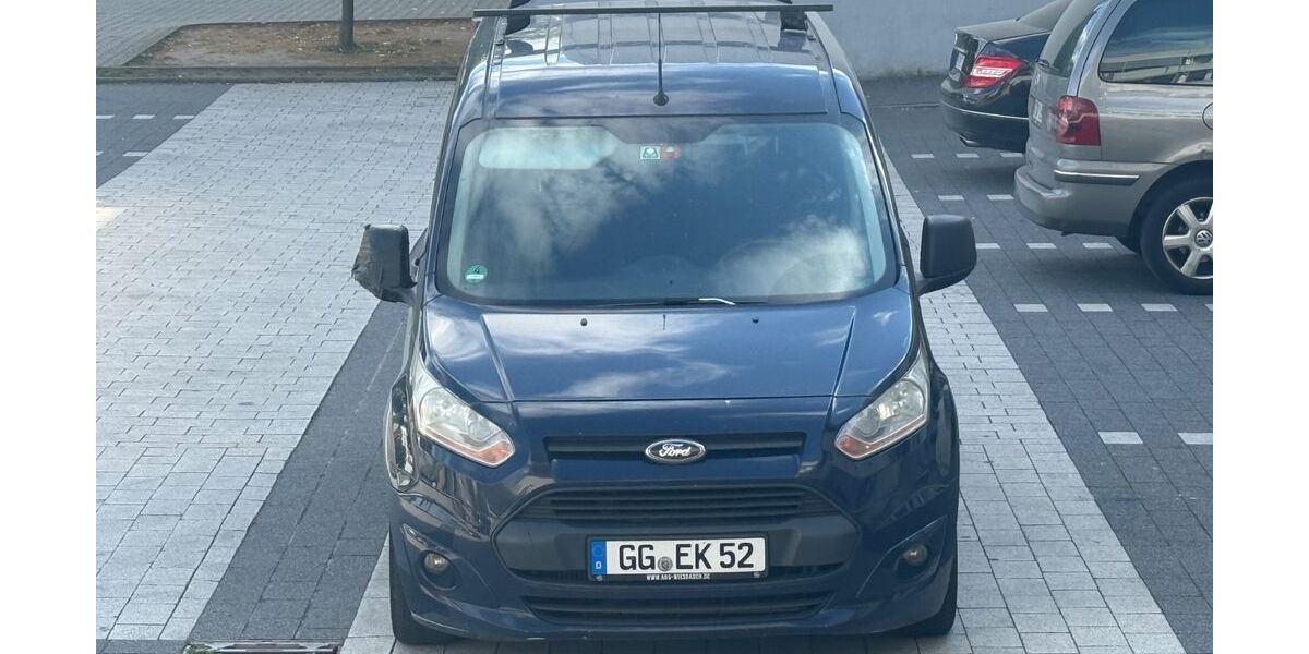 Ford Transit 194.000 km 4.900 &euro; Offenbach am Main 63069