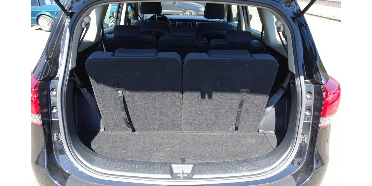 Kia Carens 1,6l Edition 7, Klima, 7-Sitzer, Sitzheizun 46.244 km 14.490 &euro; Rodgau 63110