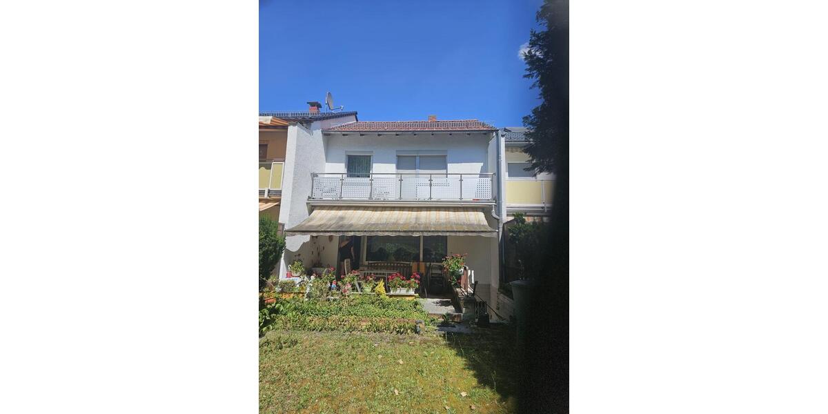 Reihenhaus Raunheim - 4 Zimmer, 94 m&sup2;, 299.500&euro; | Angebot:27253660