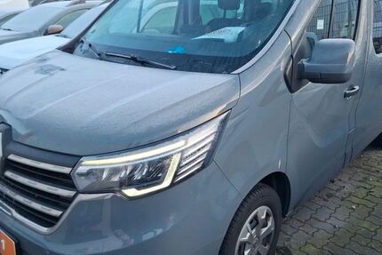 Renault Trafic 130.956 km 27.950 &euro; Raunheim 65479