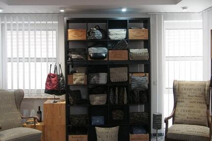 Raum für Yogastudio zimmer