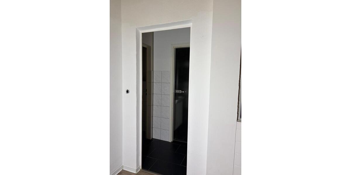 Etagenwohnung Offenbach am Main Bieberer Berg - 2 Zimmer, 90 m&sup2;, 1.300&euro; | Angebot:26690857