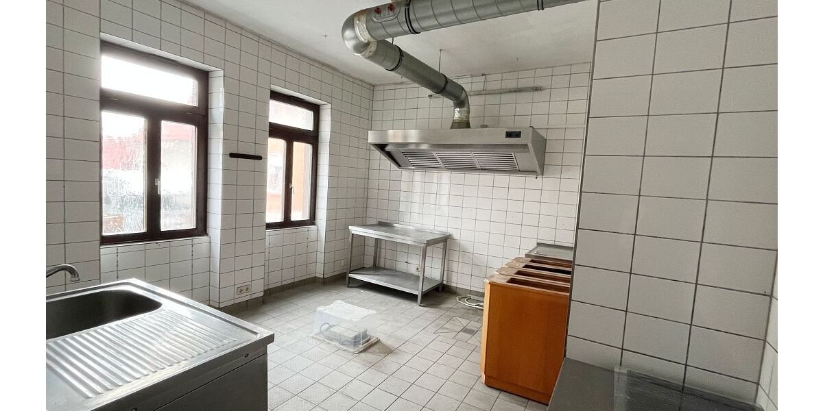 Großzügiges Anwesen mit vielseitigen Nutzungsmöglichkeiten im Herzen von Erzhausen zimmer