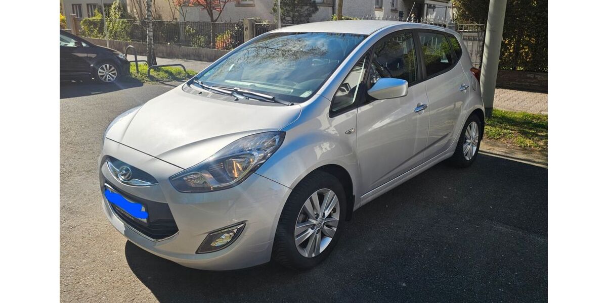 Hyundai ix20 90.500 km 8.500 &euro; Frankfurt 60596