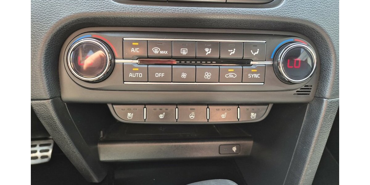 Kia XCeed Platinum Ed.,Kamera,carplay,Pano,Sitzhzg,PDC 80.745 km 17.690 &euro; Rodgau 63110